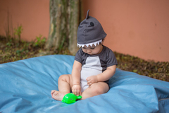 Fantasia Tubarão Bebê na internet