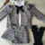 Conjunto de short saia, camisa, casaco e laço pied poule - Estilosa Kids / Loja Online Moda Infantil