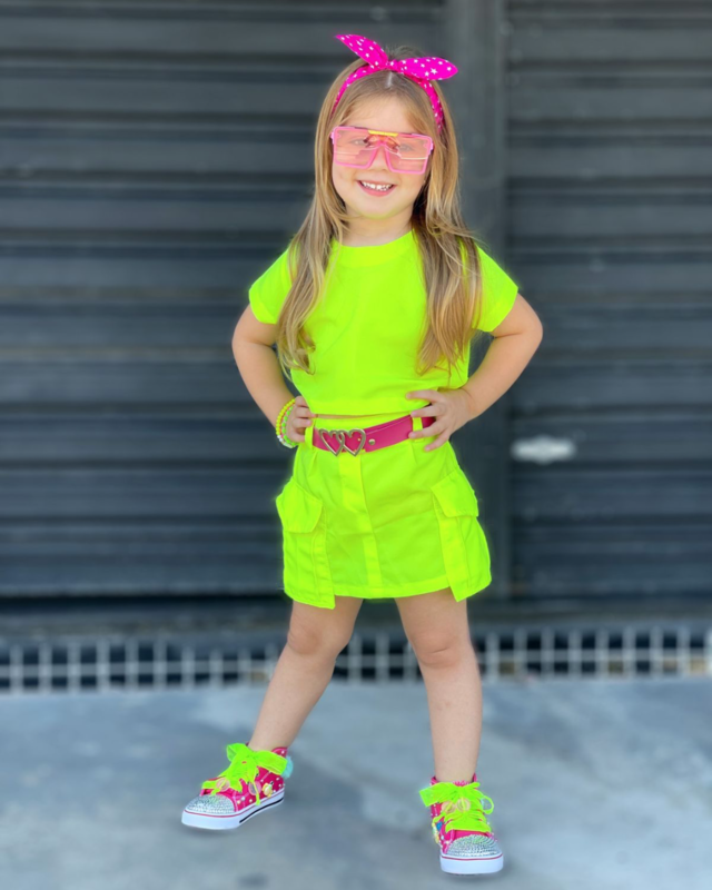 Roupa neon para criança 2025