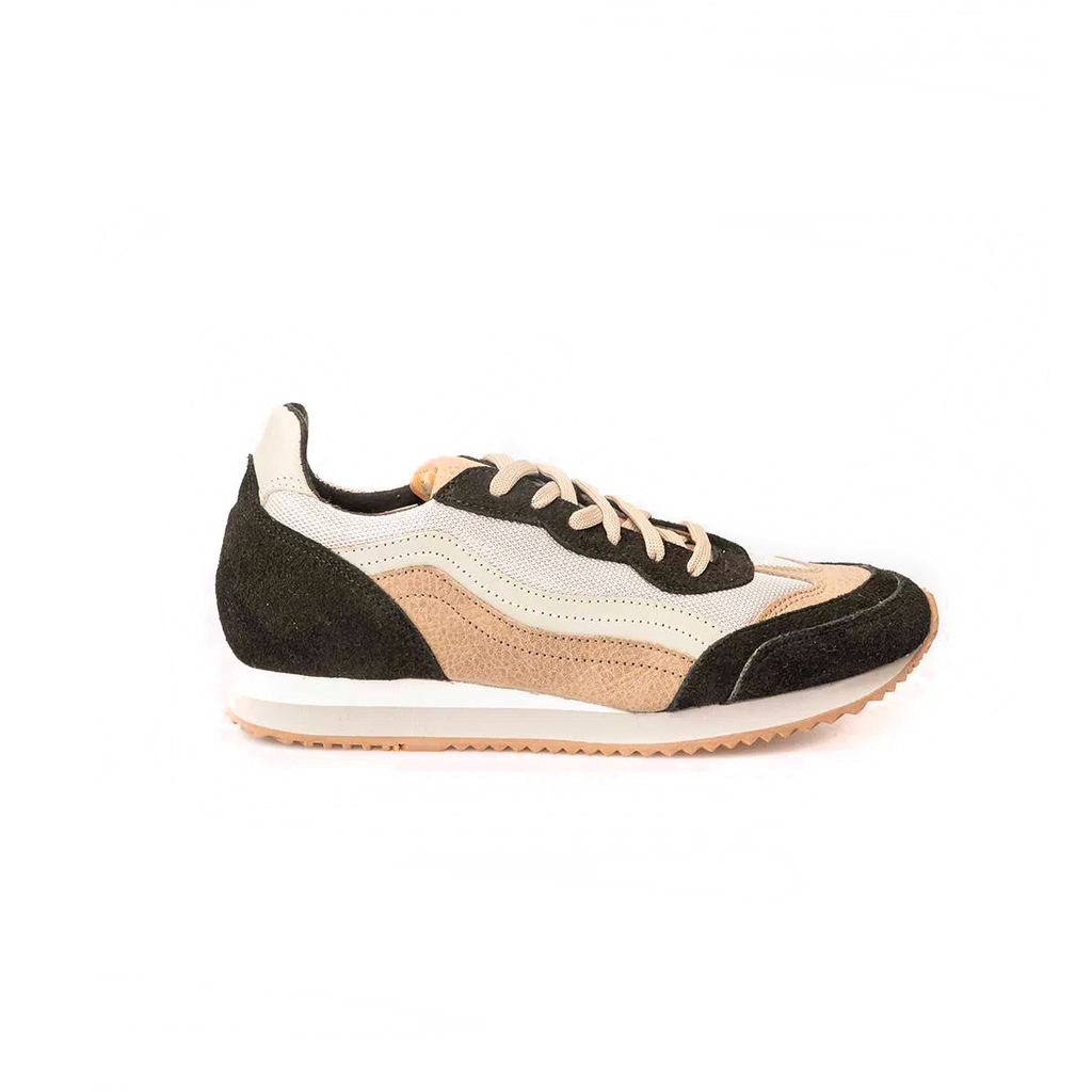 Zapatilla Cuero Mujer Heyas Con Recortes Hurso HURSO