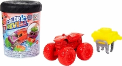 Hot Wheels Monster Trucks Color Reveal Truck with Clip-On Water Tank
