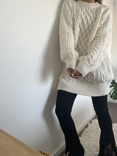 Sweater Rebeca crudo en internet
