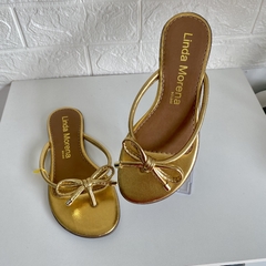 Sandália Liza Dourada na internet