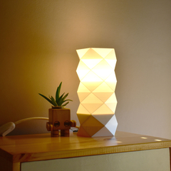 DECA | Lámpara de mesa - tienda online