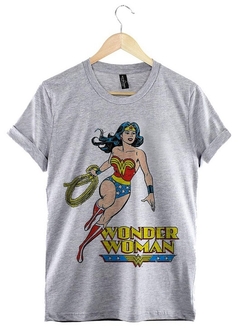 Remeras de wonder woman hot sale