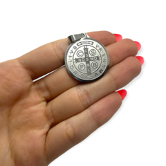 5451-3 Dije Medalla Reversible San Benito (30 mm) Acero Quirúrgico en internet