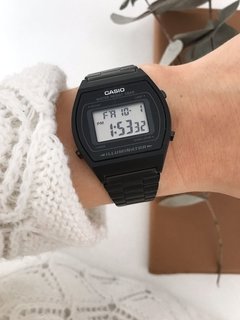 CASIO RETRO NEGRO Comprar en Bella Donna Boutique