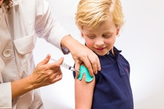 Kit Vacina Sem Dor Medo De Agulha + 2 Xo Febre Compressa Gel - comprar online