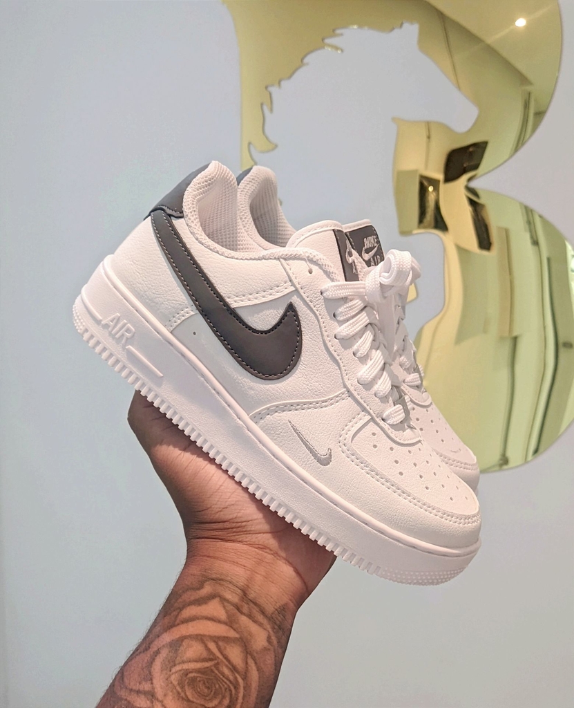 Nike Air Force branco cinza Feminino