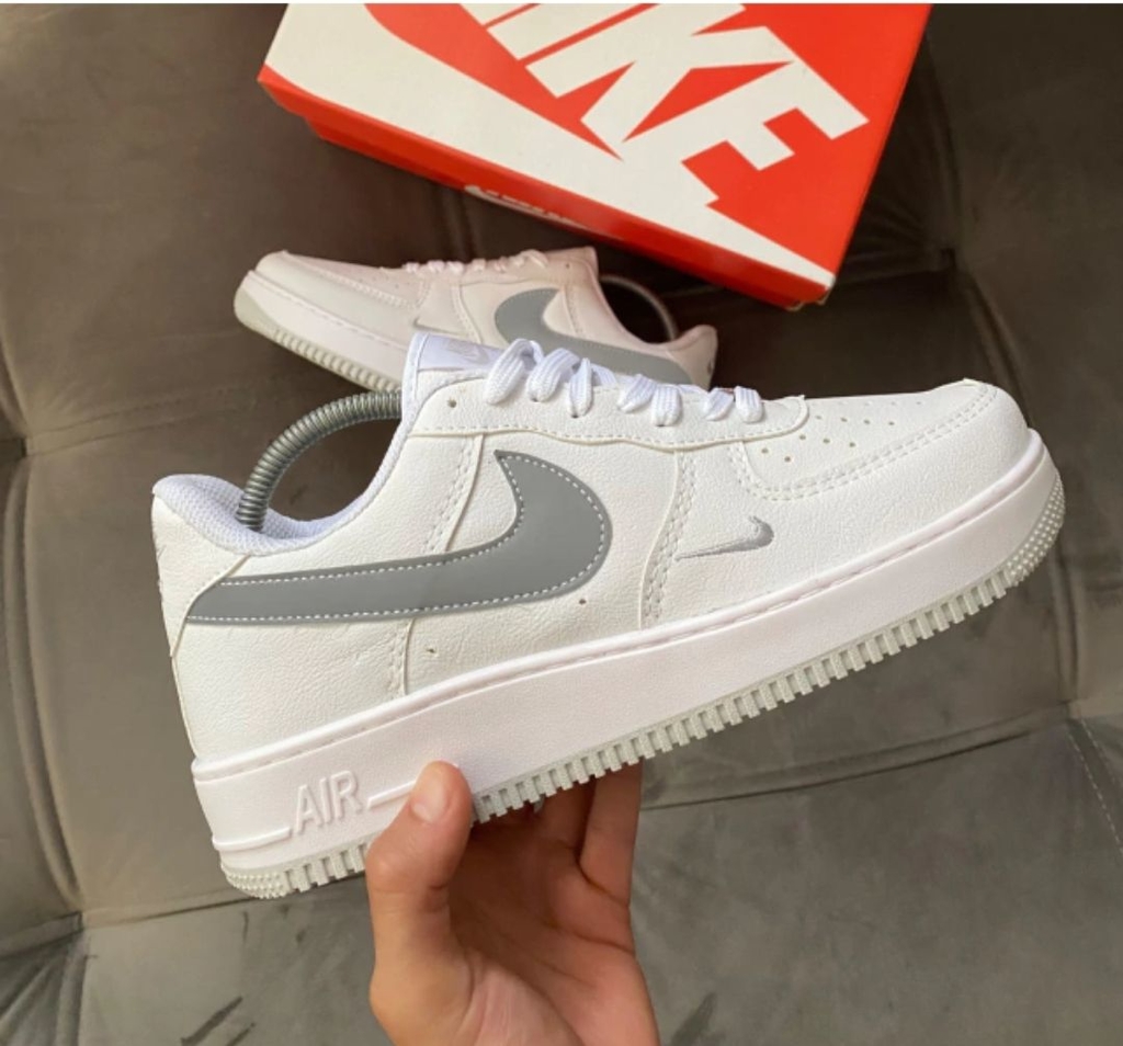 tênis Nike Air force 1 cinza camurça