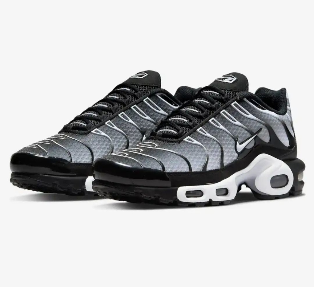 The new nike store air max plus