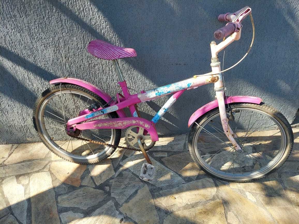 Bicicleta Infanto Juvenil Caloi Barbie Aro 20 - Branco