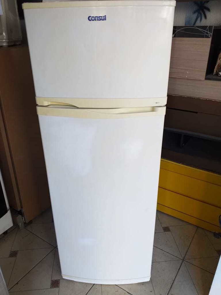 geladeira consul 340 litros modelo branco MODELO: CRD36ABANA energia 110  volts