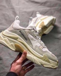 Balenciaga triple s