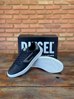 DIESEL - comprar online