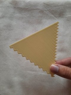 Mini scraper triangular de 10x9cm