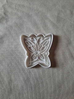 Mariposa de encanto de 8x8cm.