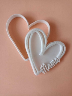 cortante corazon con letras mama de 8 cm - comprar online