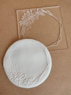 Stamp de 8x8cm marco hexagonal con flor - comprar online