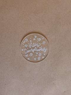 Stamp de 7cm Feliz cumpleaños con serpentina - comprar online