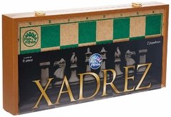 Jogo de Xadrez Oficial Caixa em Madeira 40 Cm, Pais E Filhos - comprar online