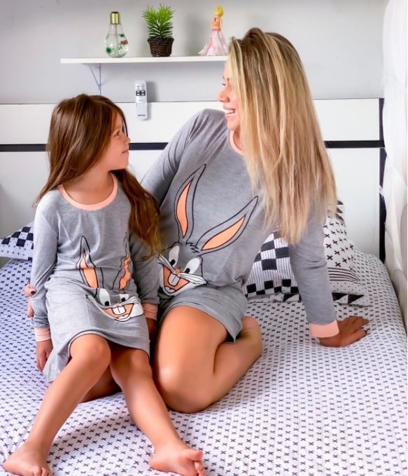 Kit Família Pijama Minha Família É Mais Legal 2 Peças, id de roupas de bebê  no bloxburg