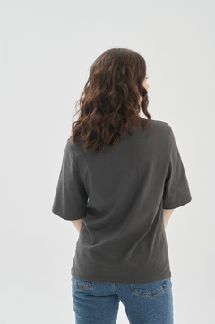 REMERA VERMUCITO - GRIS - comprar online