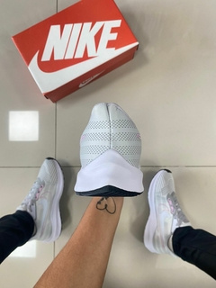 Nike Air ZOOM 2 CINZA/rosa na internet