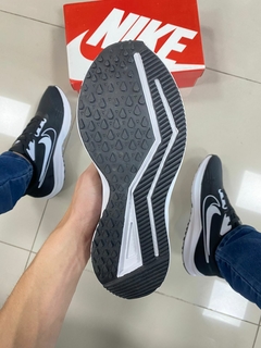 Nike Air ZOOM 2 preto/branco - Tenis Mogi