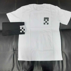 Camiseta Off-white Pernalonga