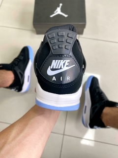 Nike Air Jordan 4 Preto/Azul na internet