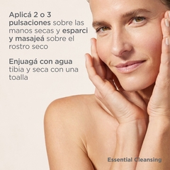 Isdinceutics Essential Cleansing Aceite Limpiador Facial Oil-to-Milk 200ml - comprar online