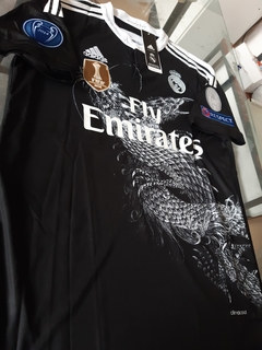 Camiseta adidas Real Madrid Retro Tercera Negra (Dragon) Ronaldo #7 2014 2015 - Roda Indumentaria