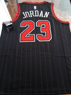 Musculosa Basquet Chicago Bulls Retro MATCH Negra Jordan #23 Estampado