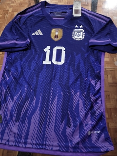 Camiseta adidas Argentina HeatRdy Suplente Violeta Messi 10 2022 2023 Parche Campeon Match - comprar online