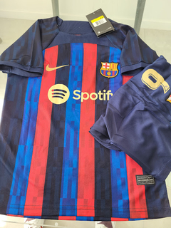 Kit Niño Camiseta + Short Nike Barcelona Lewandowski #9 Titular 2022 2023 - comprar online
