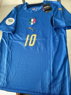 Camiseta Puma Italia Retro 2006 #10 Totti en internet