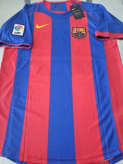 Camiseta Nike Retro Barcelona Titular Messi 30 2004 2005 - comprar online