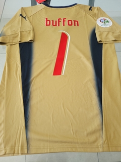 Camiseta Puma Italia Retro Arquero Dorada Buffon 1 2006 - Roda Indumentaria