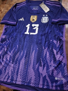 Camiseta adidas Argentina HeatRdy Suplente Violeta Cristian Cuti Romero 13 2022 2023 Parche Campeon Match - comprar online