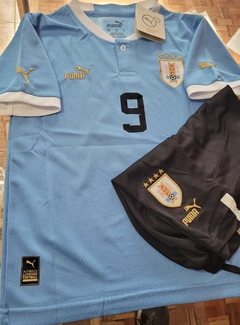 Kit Niño Camiseta + Short Uruguay Titular Suarez #9 2022 2023 Qatar en internet