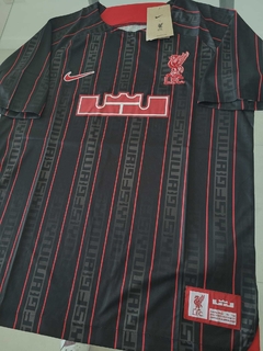 Camiseta Nike Liverpool Lebron James Homenaje 2022 2023 - comprar online