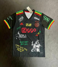 Camiseta adidas Ajax Negra Homenaje Bob Marley 2021 2022