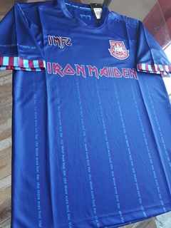Camiseta West Ham Retro Azul Iron Maiden 11 2020 2021 - comprar online