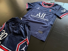 Kit Niño Camiseta + Short PSG Titular Messi #30 2021 2022 en internet