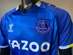 Camiseta Hummel Everton Titular 2021 2022 en internet