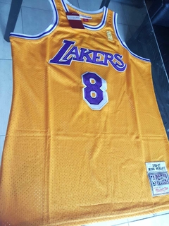 Camiseta adidas LA Lakers MATCH Amarilla Bryant #8 en internet