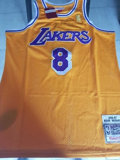 Camiseta adidas LA Lakers MATCH Amarilla Bryant #8