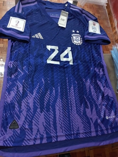 Camiseta adidas Argentina HeatRdy Suplente Violeta Enzo Fernandez 24 2022 2023 Parches Qatar - Roda Indumentaria