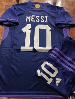 Kit Niño Camiseta + Short Argentina Suplente Violeta Messi #10 2022 - Roda Indumentaria
